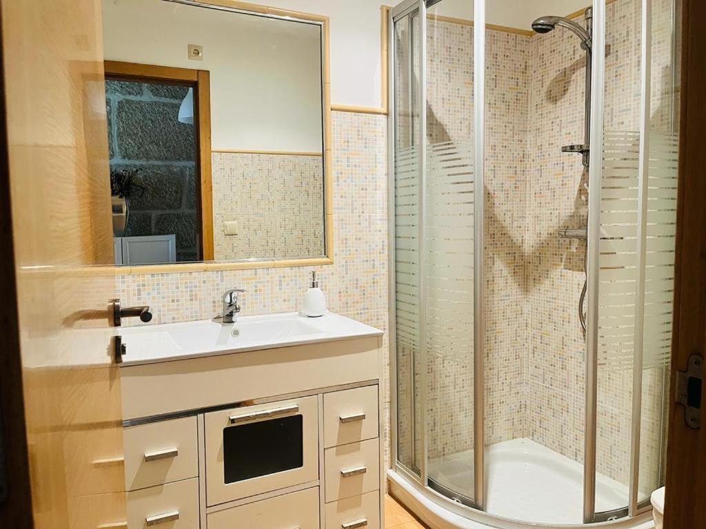 Appartement Antonio Nores à Cangas Extérieur photo